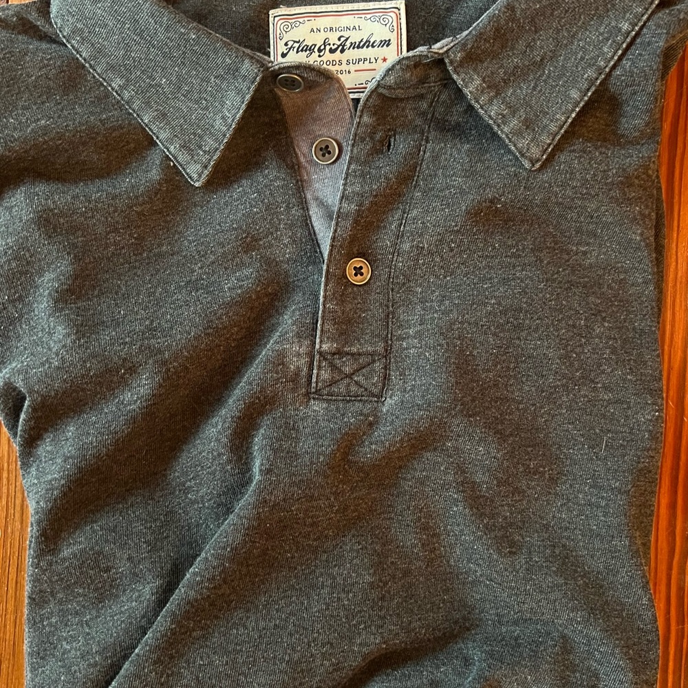 Gray Mens Polo size L NWT